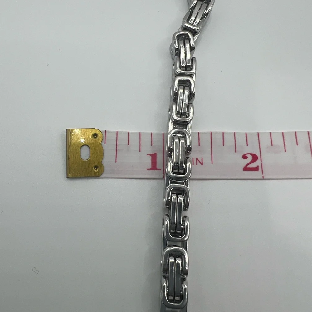 Silver Chain Link Bracelet